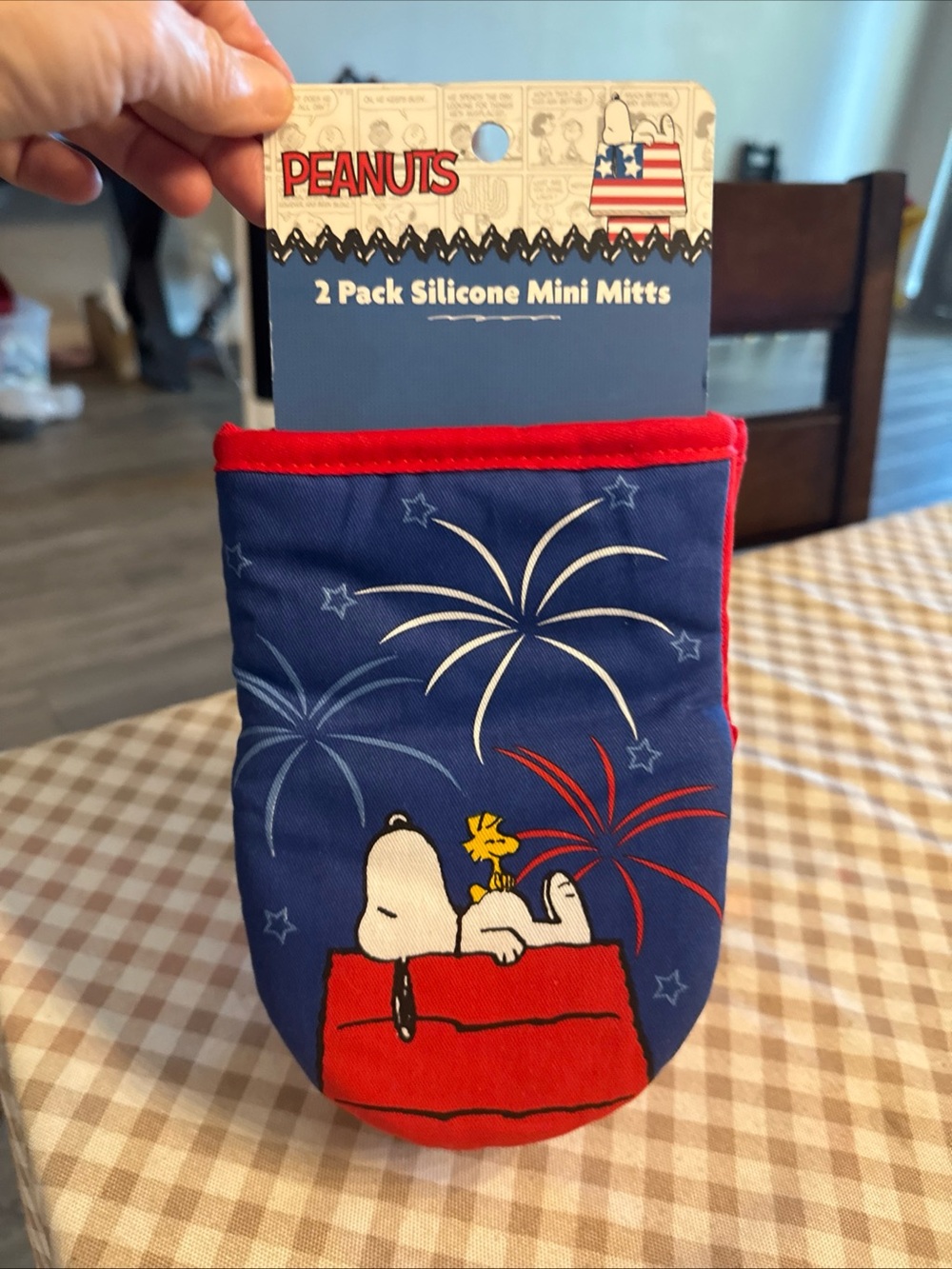 Peanuts Silicone Mini Mitts - Navy Blue & Red